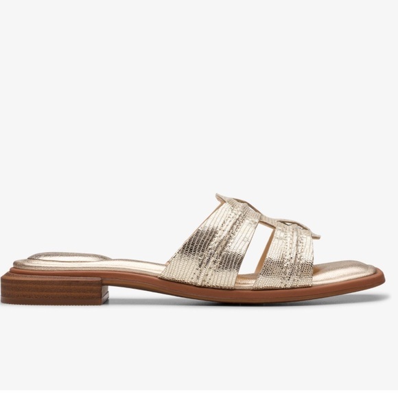 Clark’s Elegant Champagne Leather Women's Strappy Slide Sandals in 10 - Picture 1 of 9